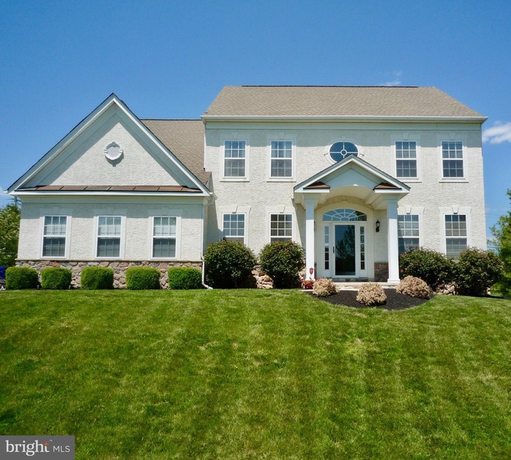 303 Glenshane Pass, Bear, DE 19701 - photo 1