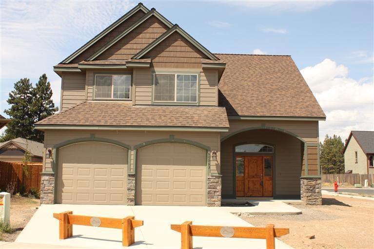 60963 SE Miles Ct, Bend, OR 97702 - photo 1