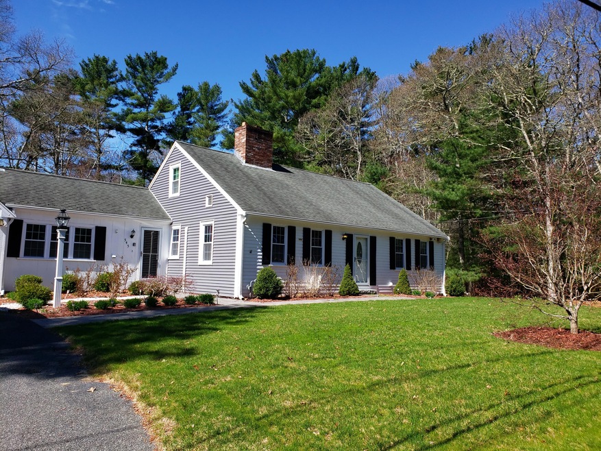 545 Lumbert Mill Rd, Centerville, MA 02632 - photo 1