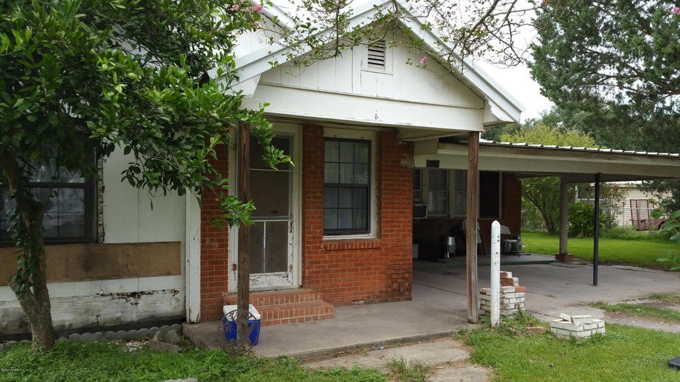 300 W Roosevelt St