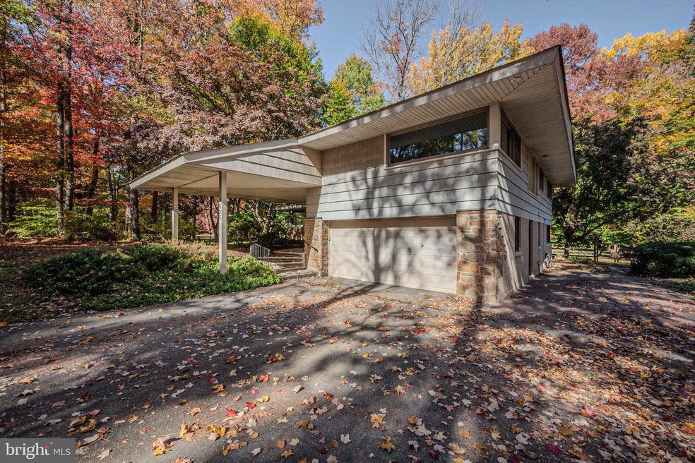 1805 Silverside Rd, Wilmington, DE 19810 - photo 1