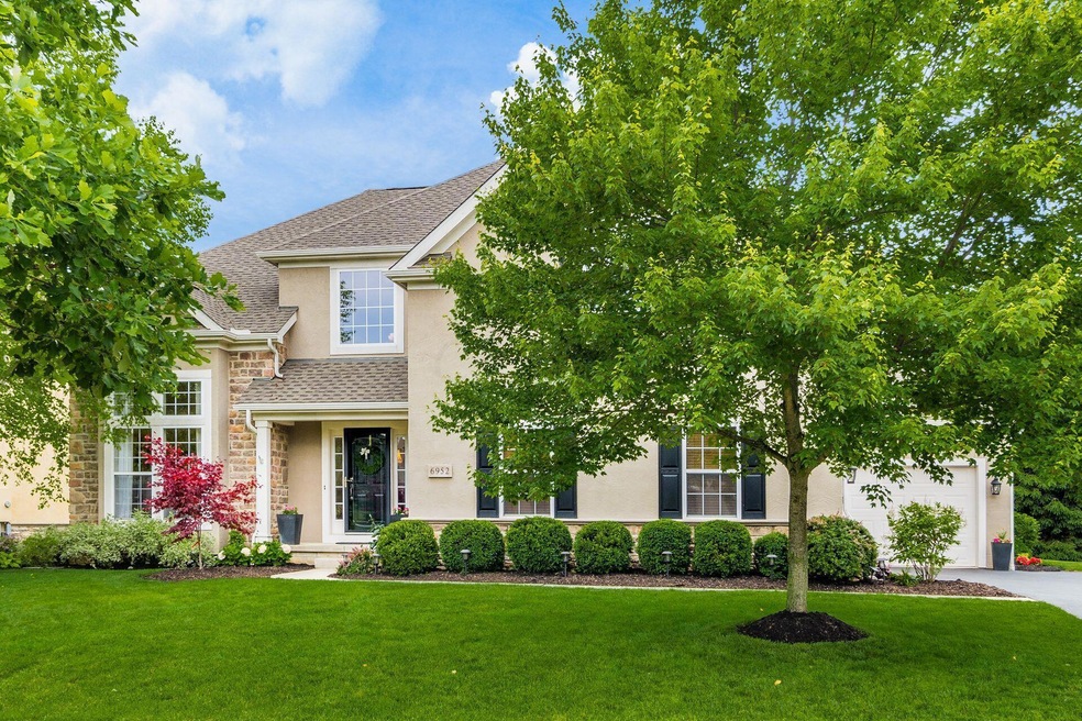 6952 Rob Roy Dr, Dublin, OH 43017 - photo 1