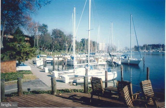 760 Fairview Ave unit 760 F, Annapolis, MD 21403 - photo 1