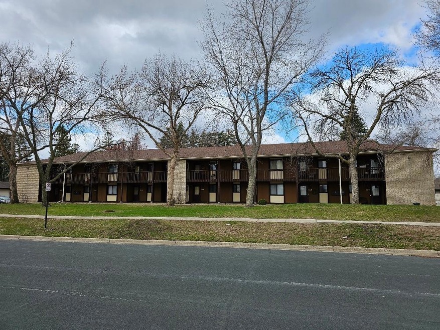 8820 Aldrich Ave S, Bloomington, MN 55420 - photo 1