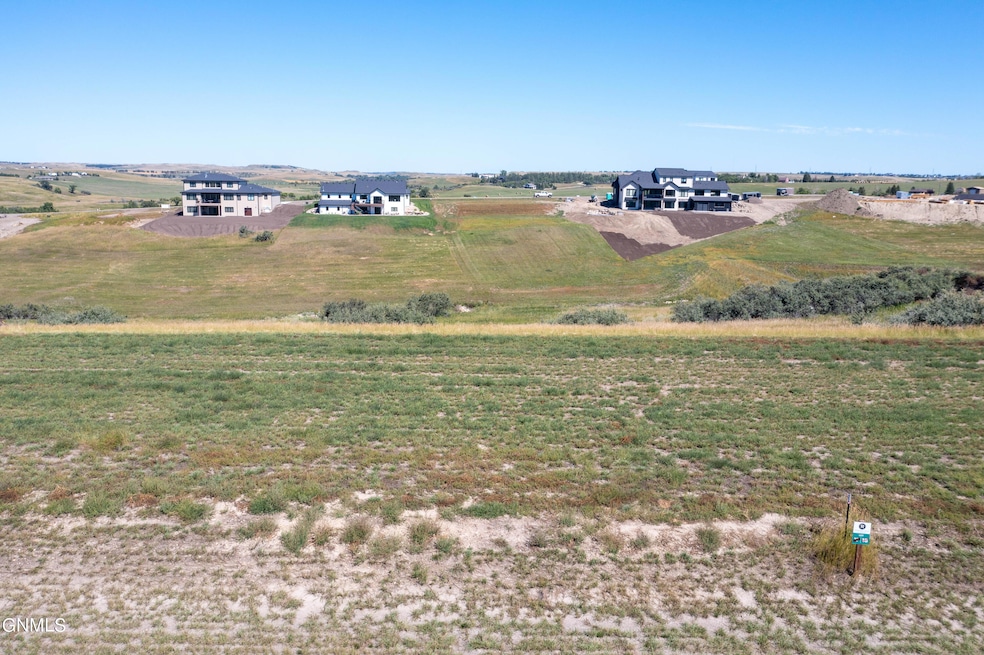 8301 Nicklaus Drive, Bismarck
