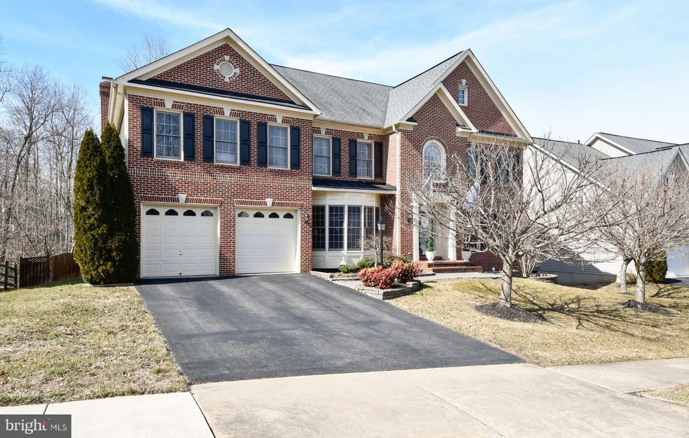 3333 Dondis Creek Dr, Triangle, VA 22172 - photo 1