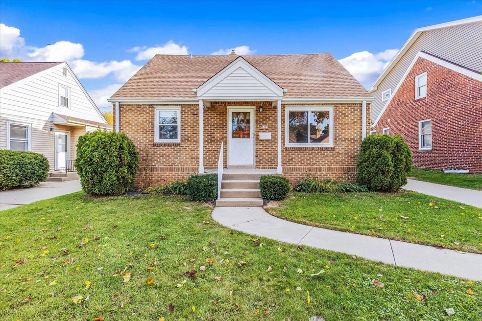 4200 S Taylor Ave, Milwaukee, WI 53207 - photo 1