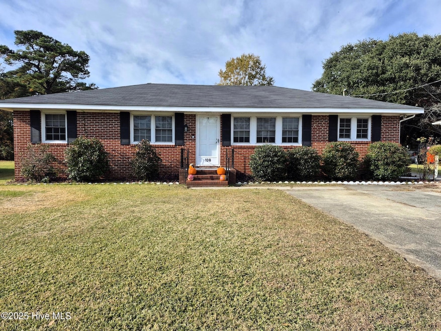 108 Rosedale Dr, Elizabeth City, NC 27909 - photo 1