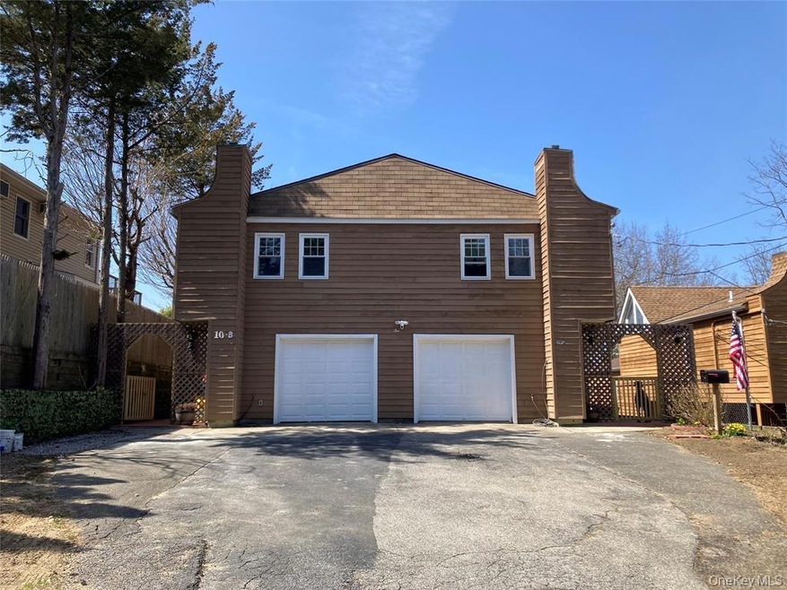 10 Mechanic St unit B, Glen Cove, NY 11542 - photo 1