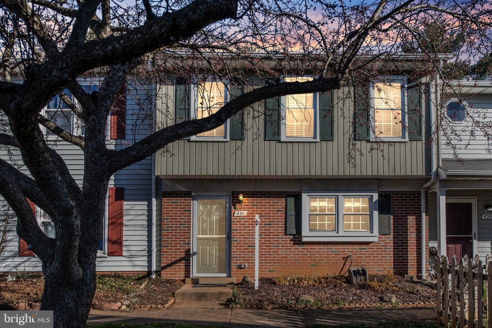 441 Denning Ct, Warrenton, VA 20186 - photo 1