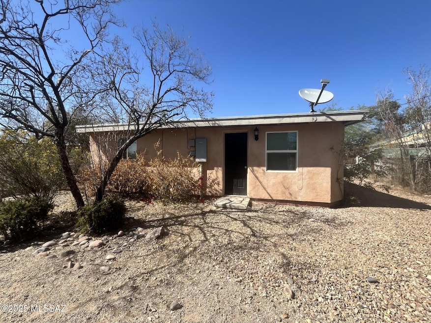 216 E Waverly St unit 2, Tucson, AZ 85705 - photo 1
