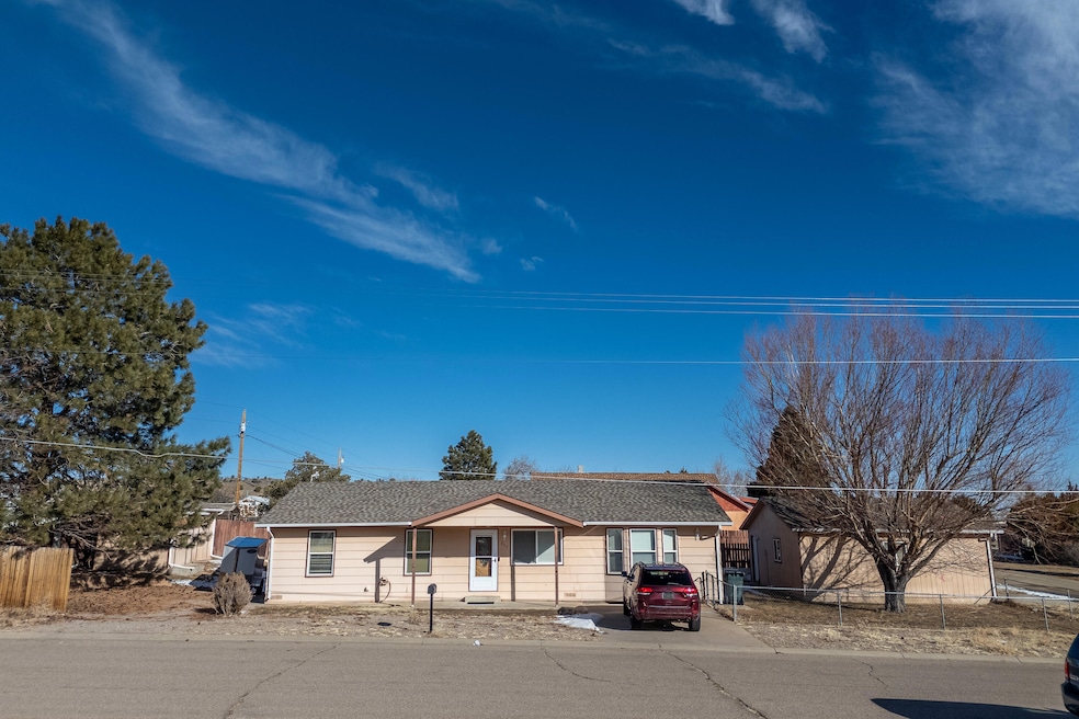 800 W Spruce St, Walsenburg, CO 81089 - photo 1