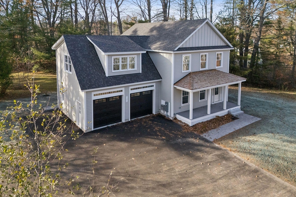 4 Millstone Ln, Kennebunk, ME 04043 - photo 1