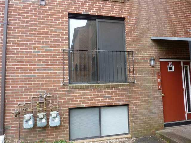 10 Darling St unit H-10, Southington, CT 06489 - photo 1
