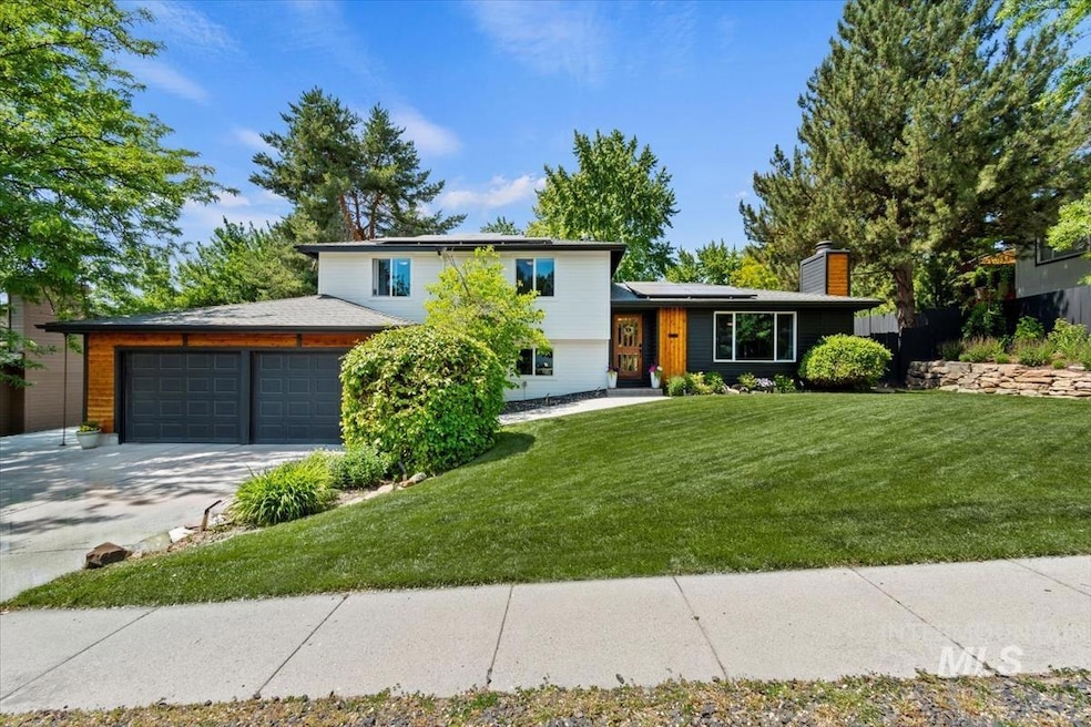 3110 E Stone Point Dr, Boise, ID 83712 - photo 1