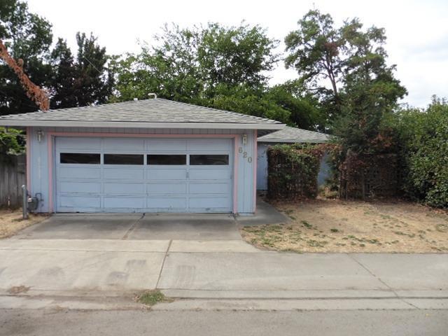 620 Freeman Rd, Central Point, OR 97502 - photo 1