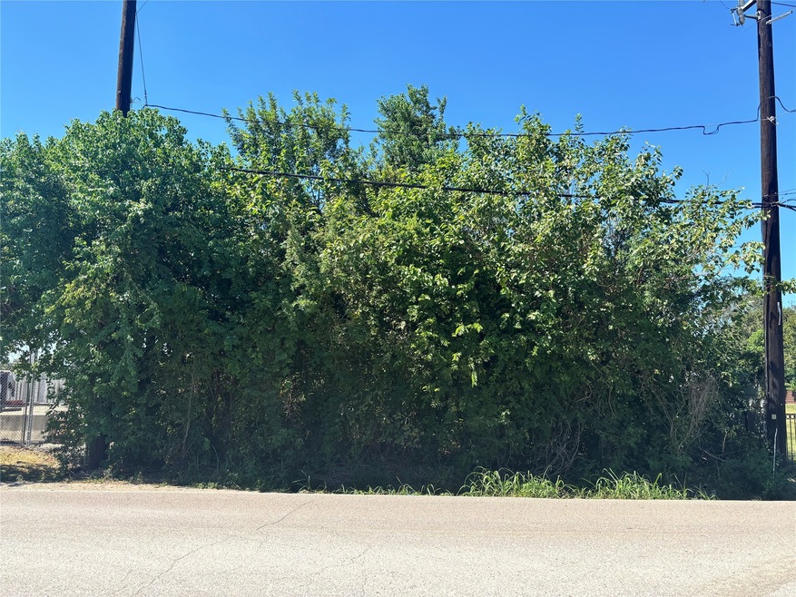 3310 Bobbie Ln, Houston, TX 77086 - photo 1