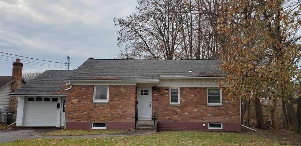 21 Craigie Ave, Schenectady, NY 12302 - photo 1