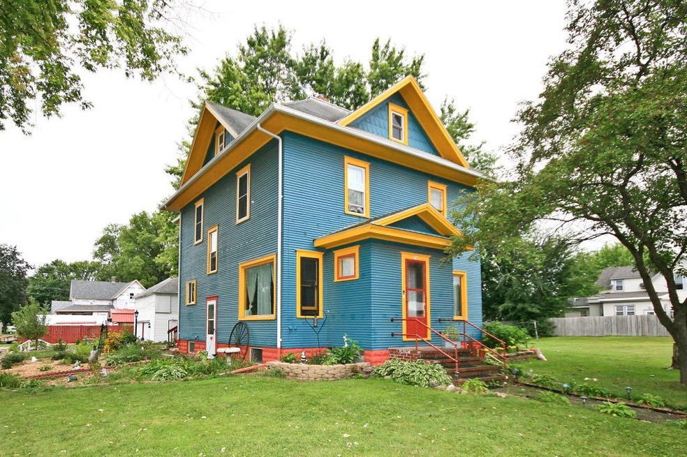 This 4 BR, 2 BR home is move-in ready! Open living