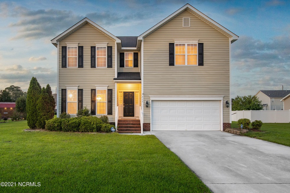 317 Barrel Dr, Winterville, NC 28590 - photo 1