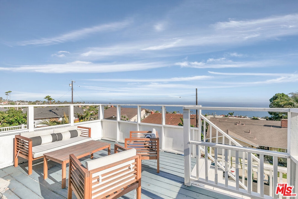 Sold $1,407,000 • Co-Listing Agent
