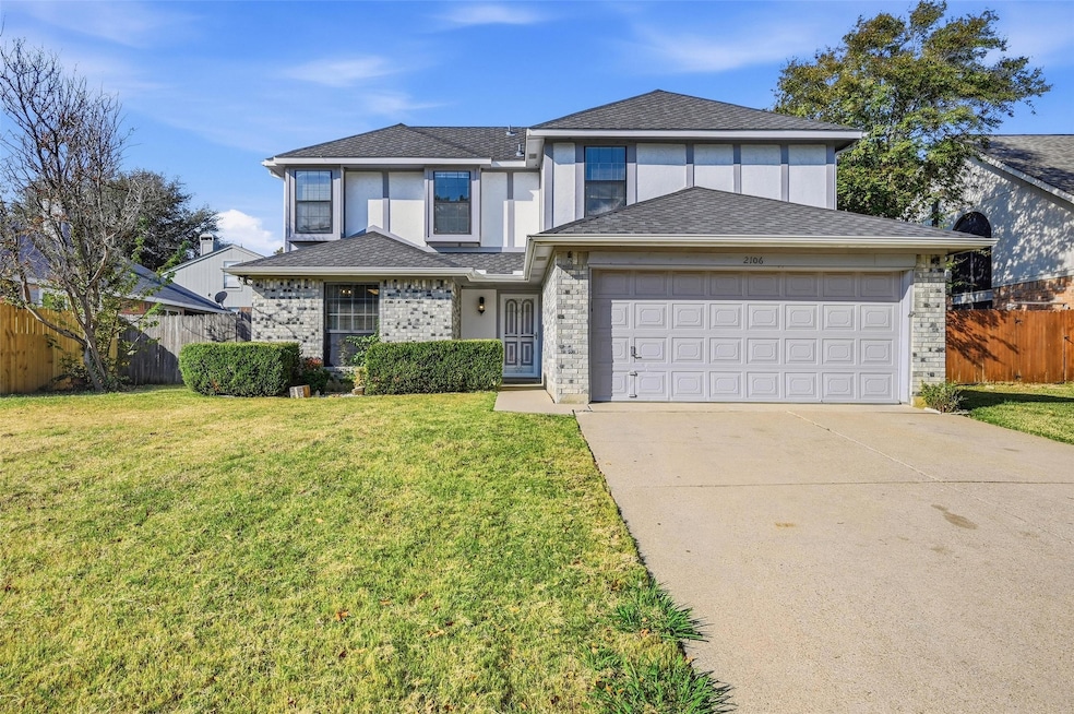2106 Foley Dr, Arlington, TX 76013 - photo 1