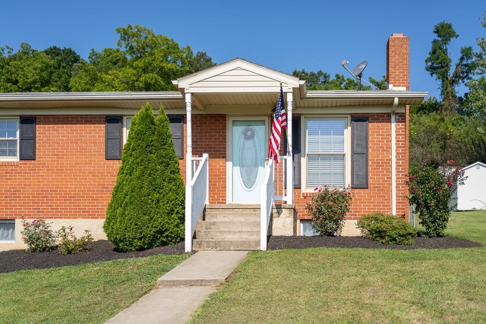 155 Orchard Rd, Staunton, VA 24401 - photo 1