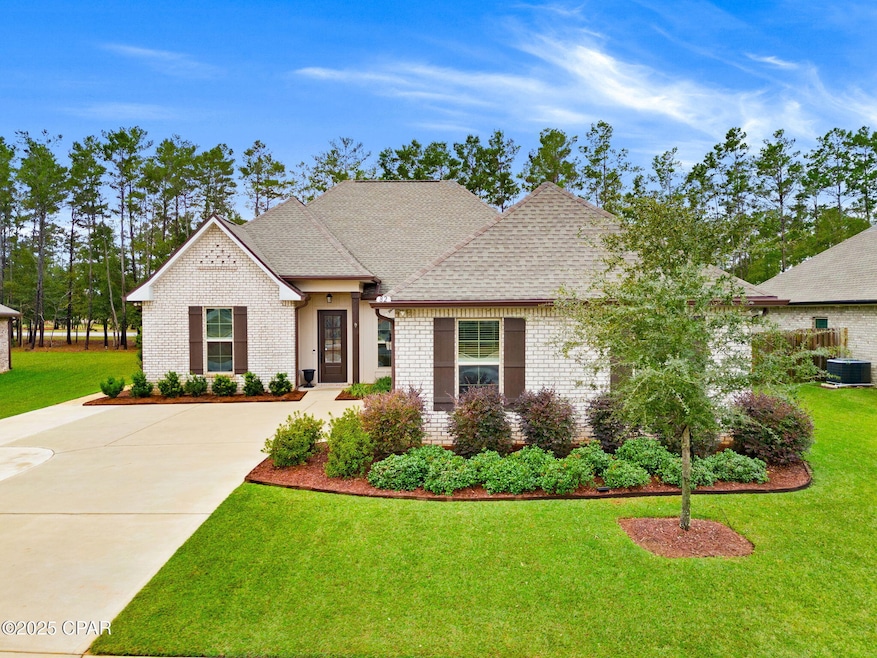 82 Campfire Cove, Freeport, FL 32439 - photo 1