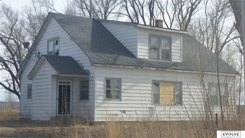 67729 195th St, Pacific Junction, IA 51561 - photo 1