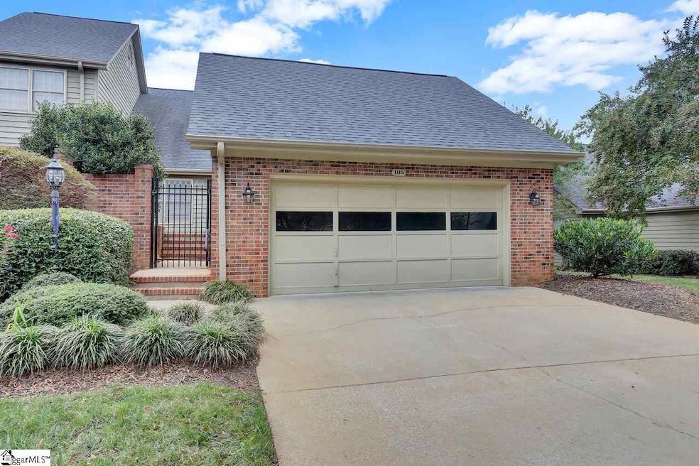 105 Hunters Way, Greenville, SC 29617 - photo 1