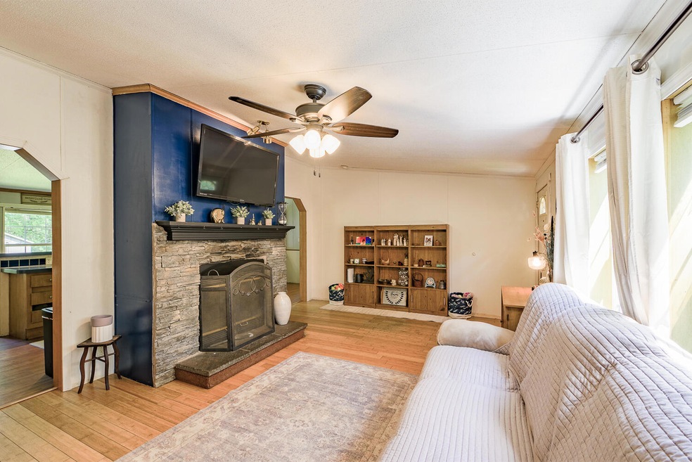 38 Warren Ave 09-(ZF-3000-99176-1-009)