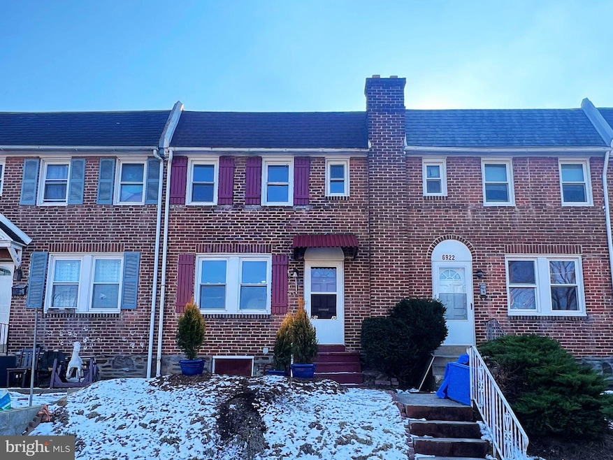 6920 Ruskin Ln, Upper Darby, PA 19082 - photo 1