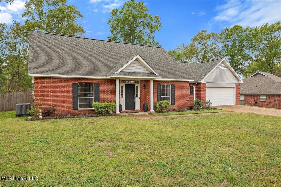 03-104 Rustic Dr