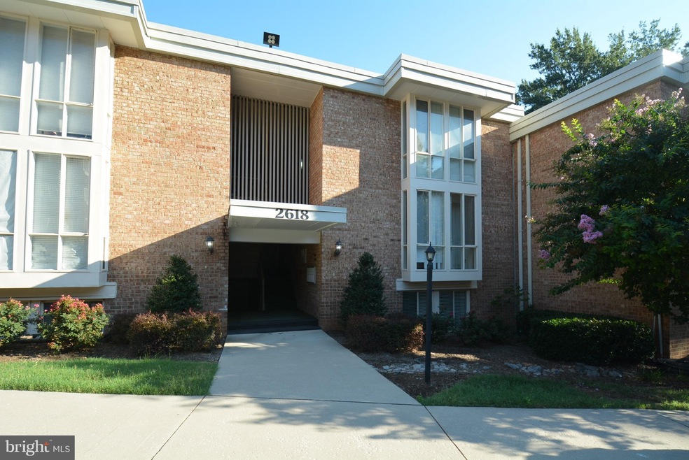 2618 Redcoat Dr unit 2B OR 184, Alexandria, VA 22303 - photo 1