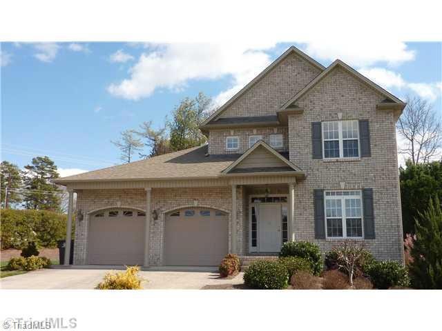 Exterior Front. Beautiful brick home in Sherwood Forest.  Welcome, come on in.