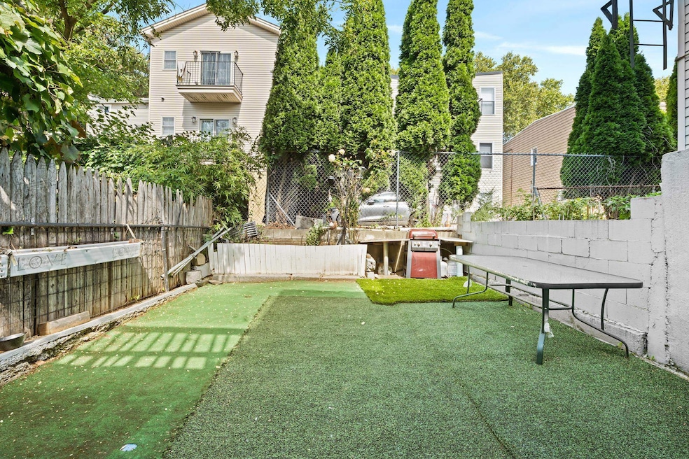 For Rent $2,050/month • Co-Listing Agent