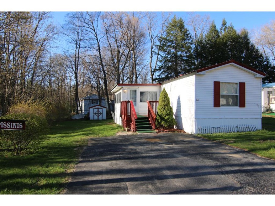 61 Gaslight Rd, Tilton, NH 03276 - photo 1