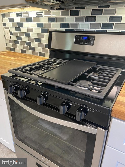 243 Walgrove Rd, Reisterstown, MD 21136 - photo 1