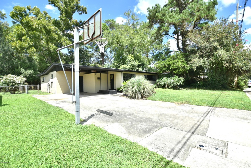 2504 Una Dr, Jacksonville, FL 32216 - photo 1