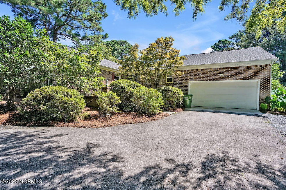 3931AppletonWay-1