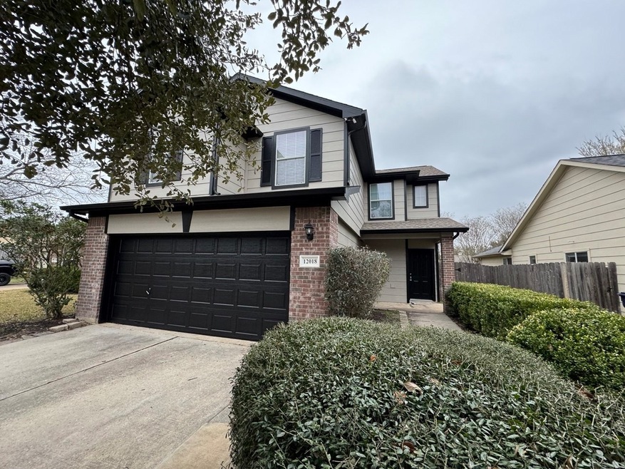 12018 Bunny Ln, Pinehurst, TX 77362 - photo 1