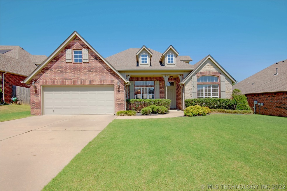 7412 E Jackson St, Broken Arrow, OK 74014 - photo 1