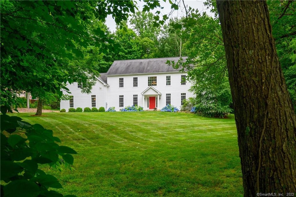 49 Taunton Hill Rd, Newtown, CT 06470 - photo 1