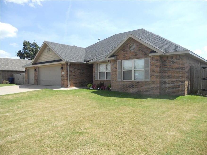903 Carter Ct, Siloam Springs, AR 72761 - photo 1