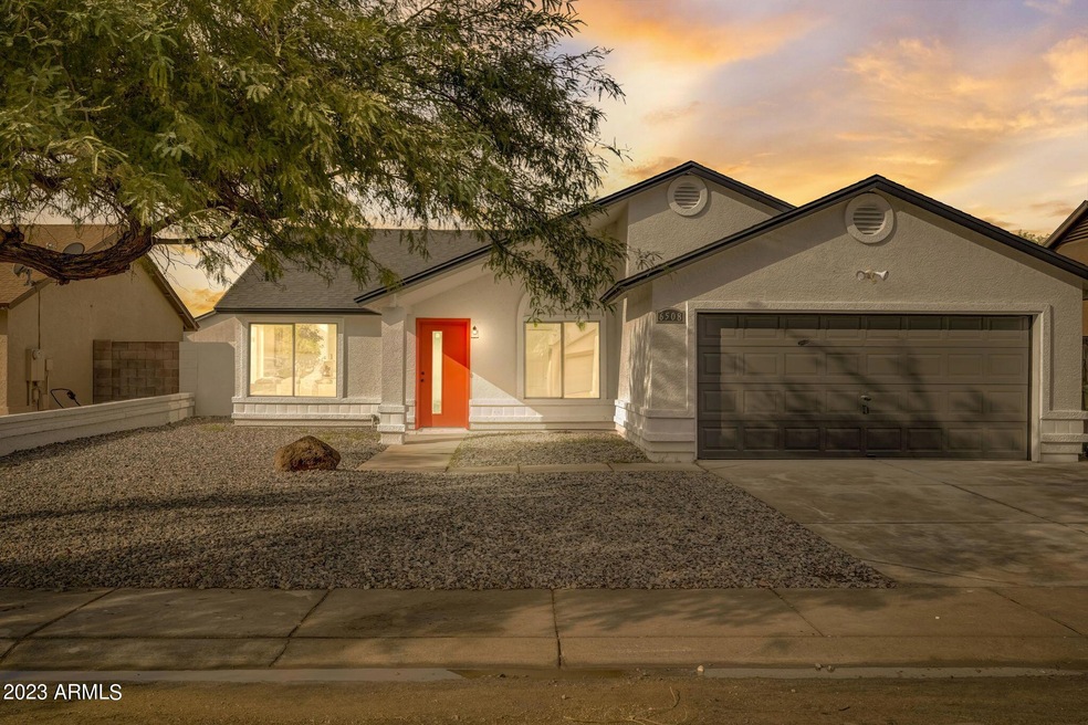 1-web-or-mls- N 83rd Dr - VT-001
