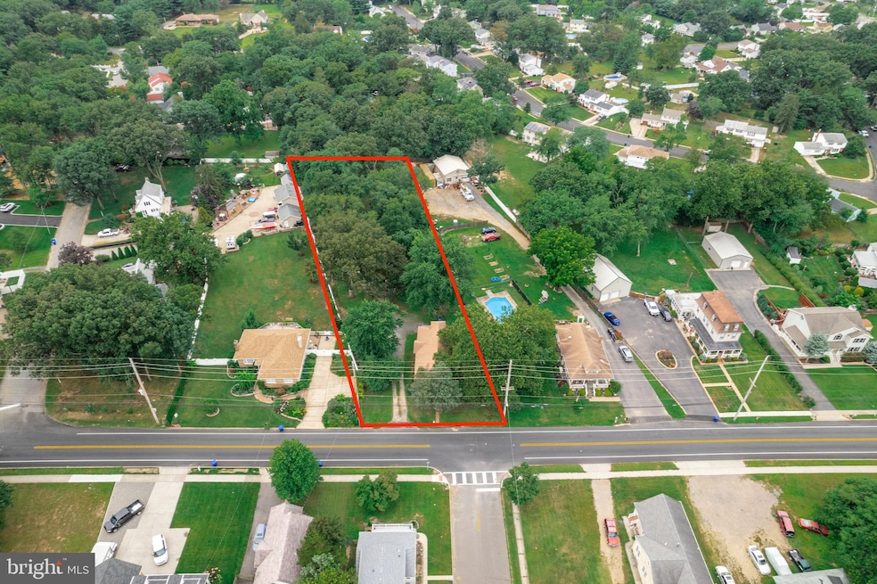 1112 S Fairview St, Delran, NJ 08075 - photo 1