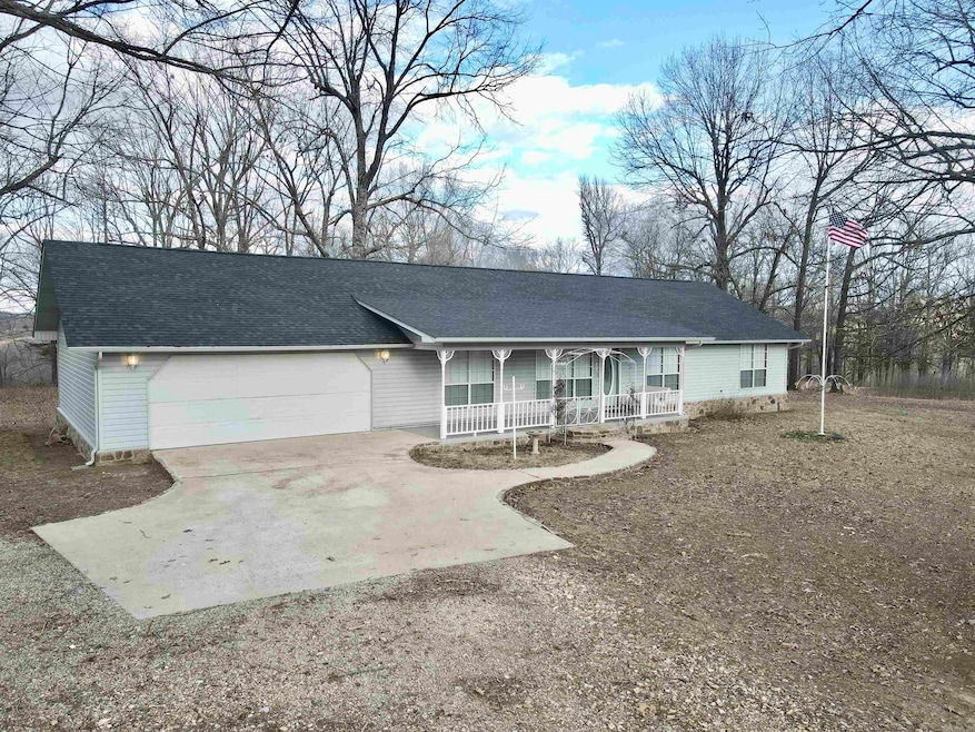 410 Davis Creek Rd, Marshall, AR 72650 - photo 1