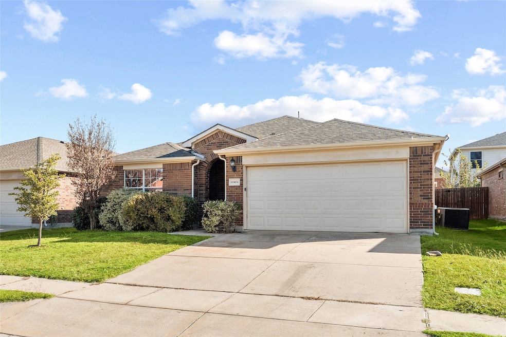 10404 Nettie St, Fort Worth, TX 76244 - photo 1