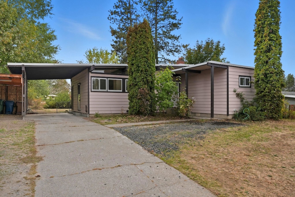 3309 W Francis Ave, Spokane, WA 99205 - photo 1