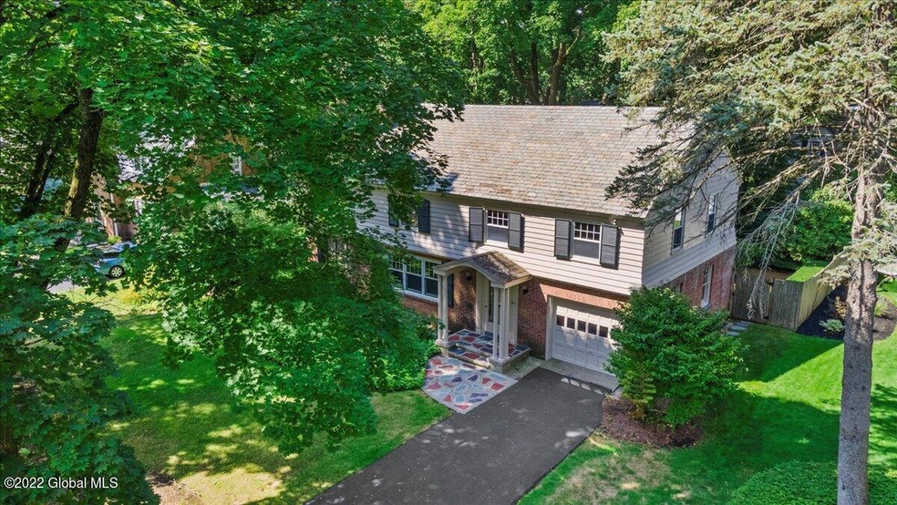 1515 Dean St, Schenectady, NY 12309 - photo 1